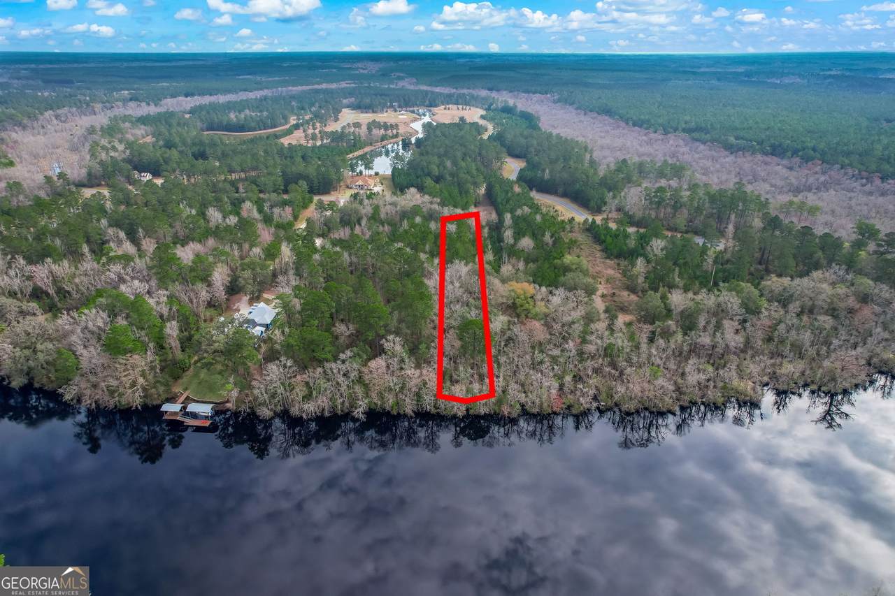 448 Shoreline Drive - Photo 1