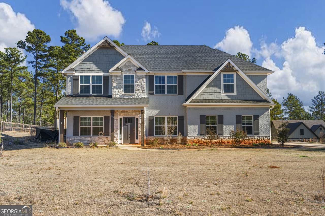 561 Abberly Lane - Photo 1