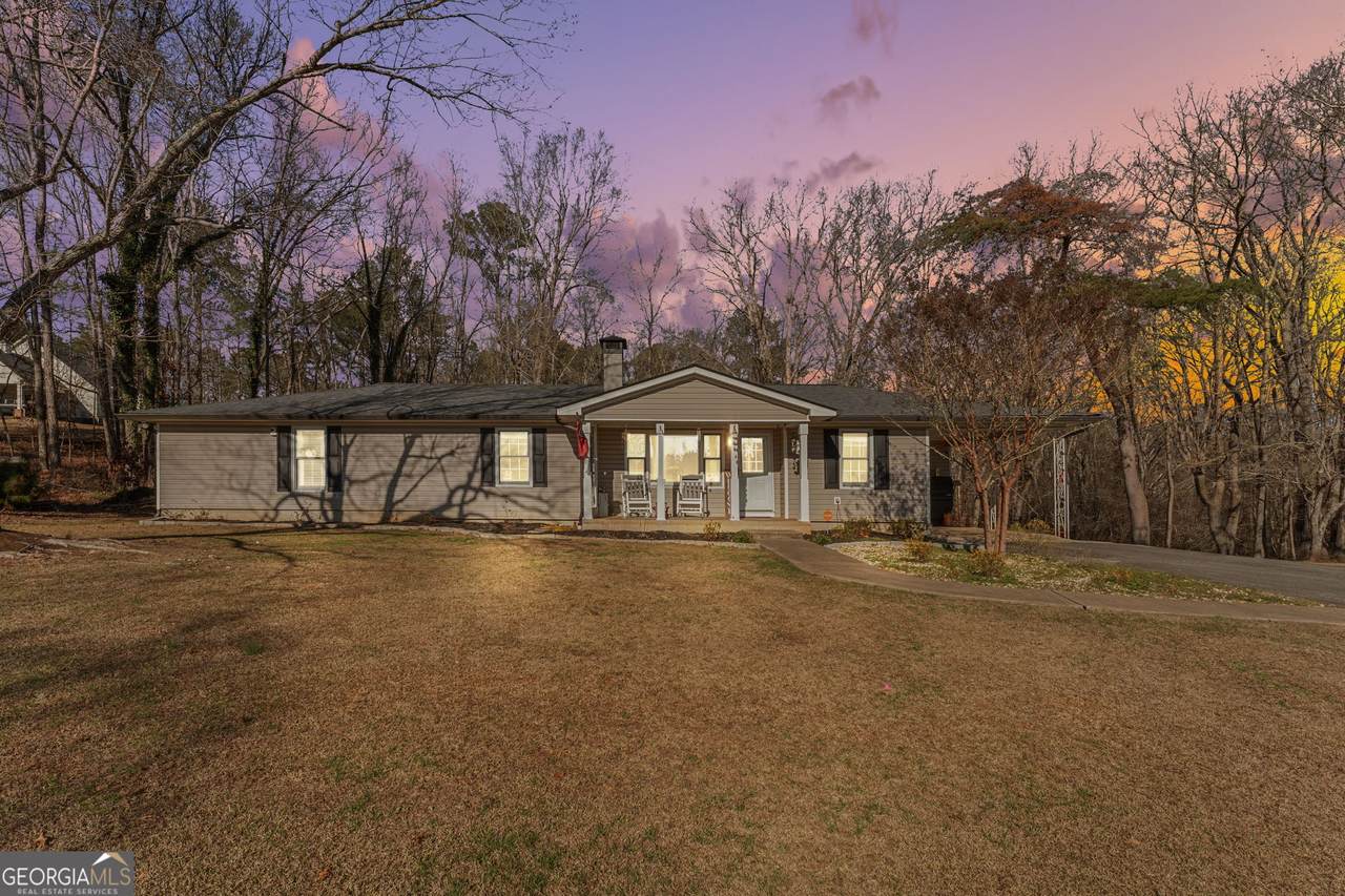 5804 Reinhardt College Parkway - Photo 1