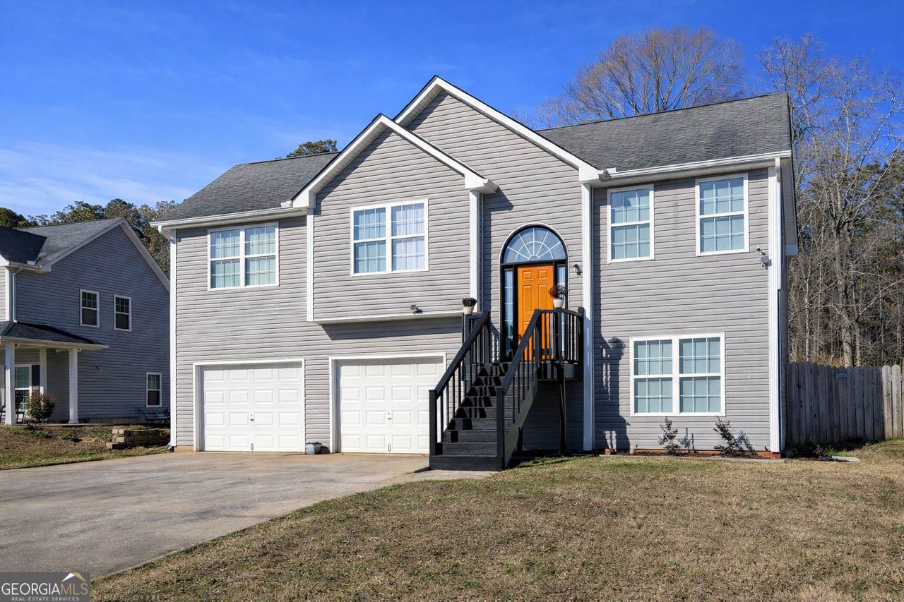 136 Margaret Way - Photo 1