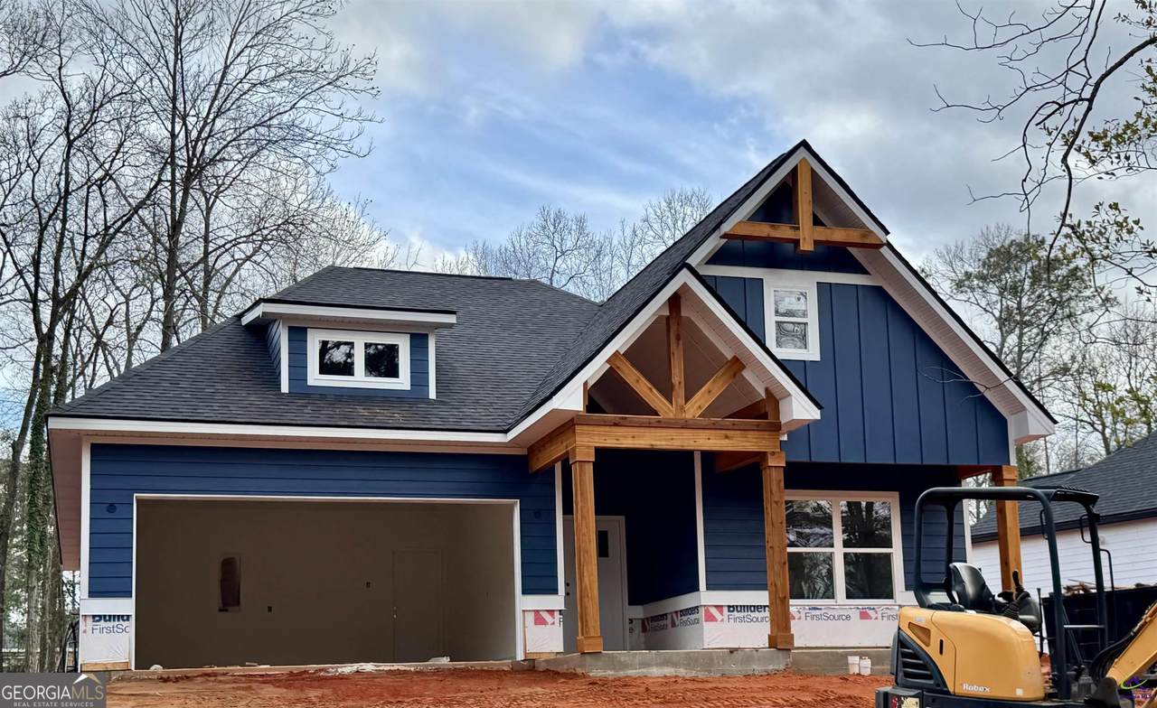 110 Friar Tuck Avenue - Photo 1