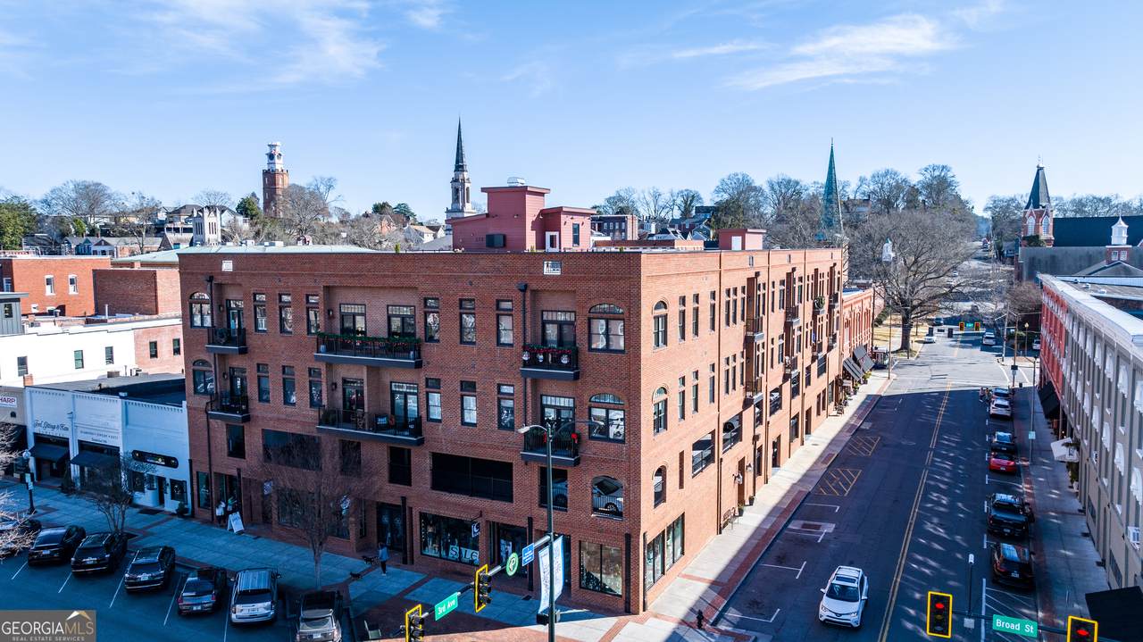 1 3rd Avenue - Photo 1