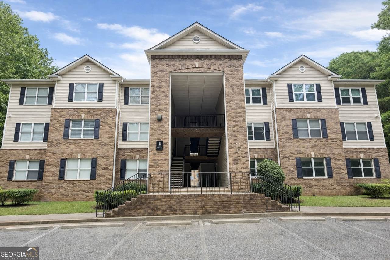 3215 Fairington Drive - Photo 1