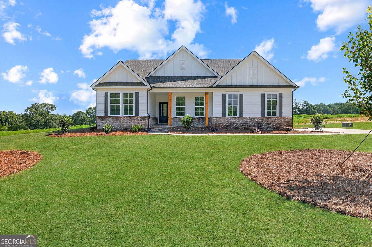 462 Gene Bell Road - Photo 1