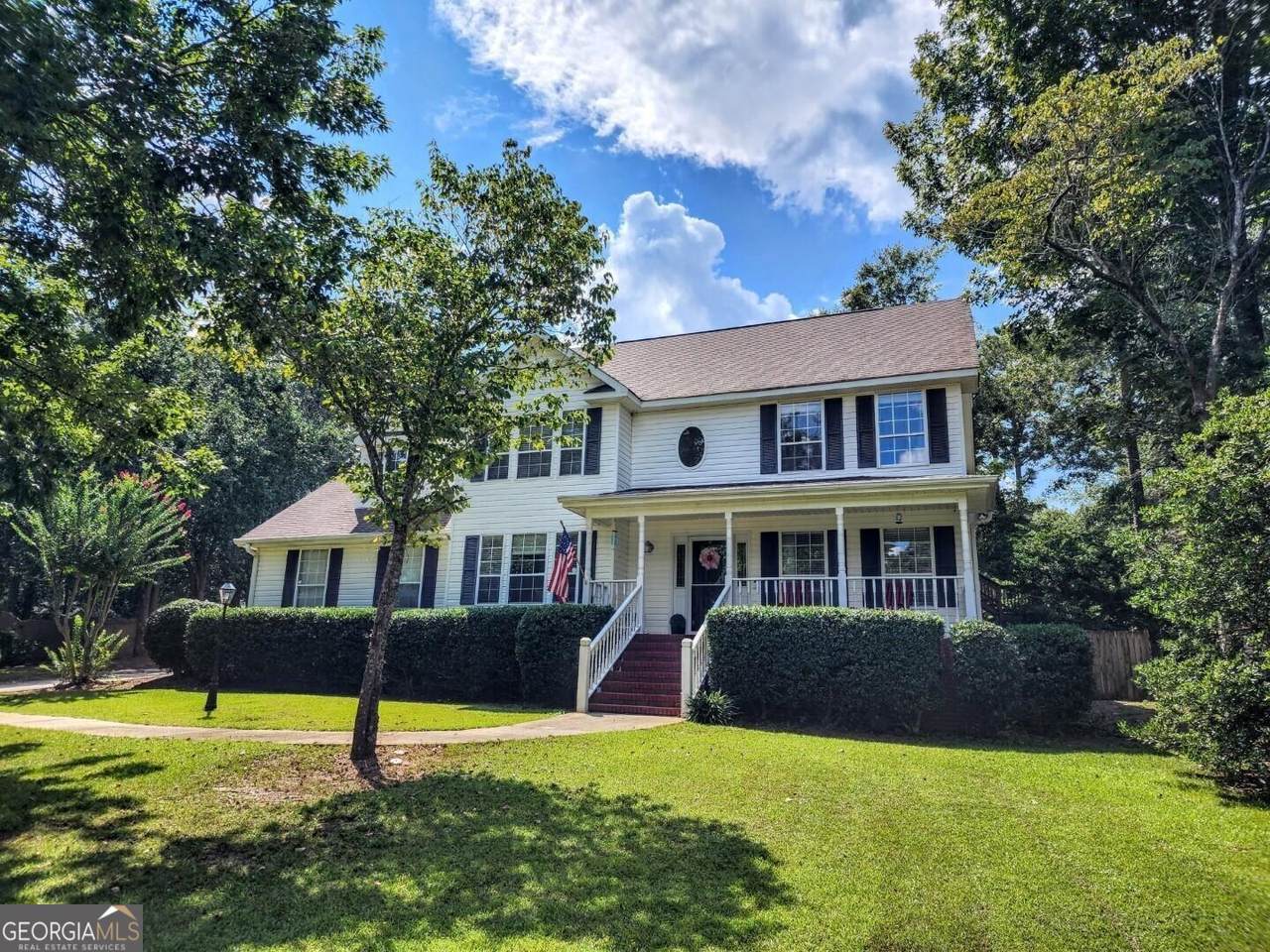 225 Fieldfare Drive - Photo 1