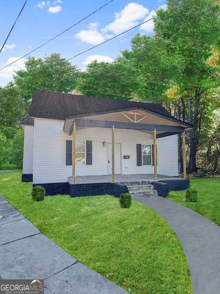 974 Tenney Avenue - Photo 1