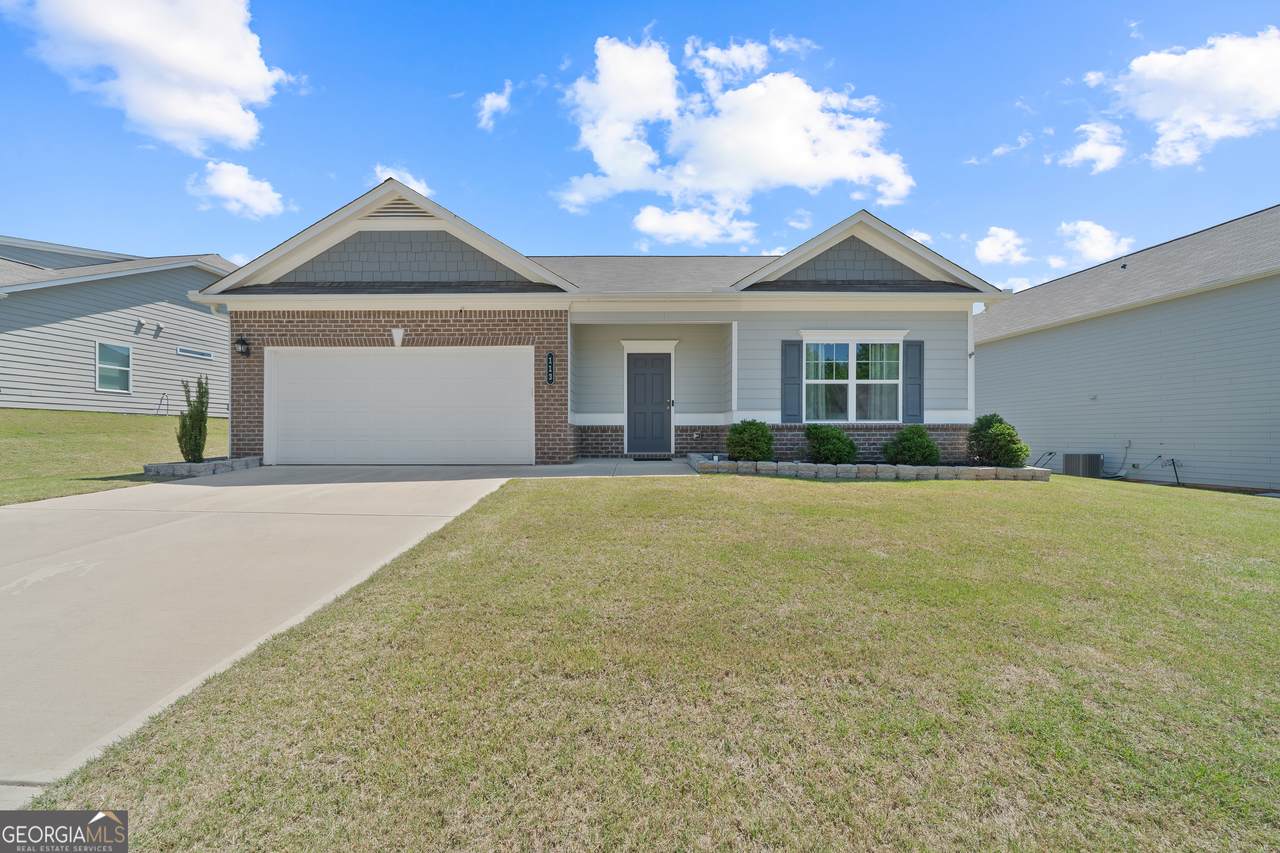 113 Kaitlyn Circle - Photo 1