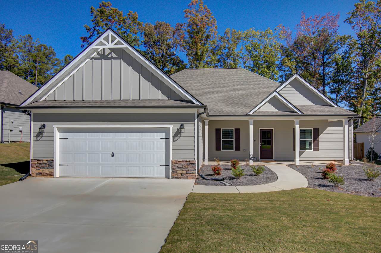 8910 Callaway Drive - Photo 1