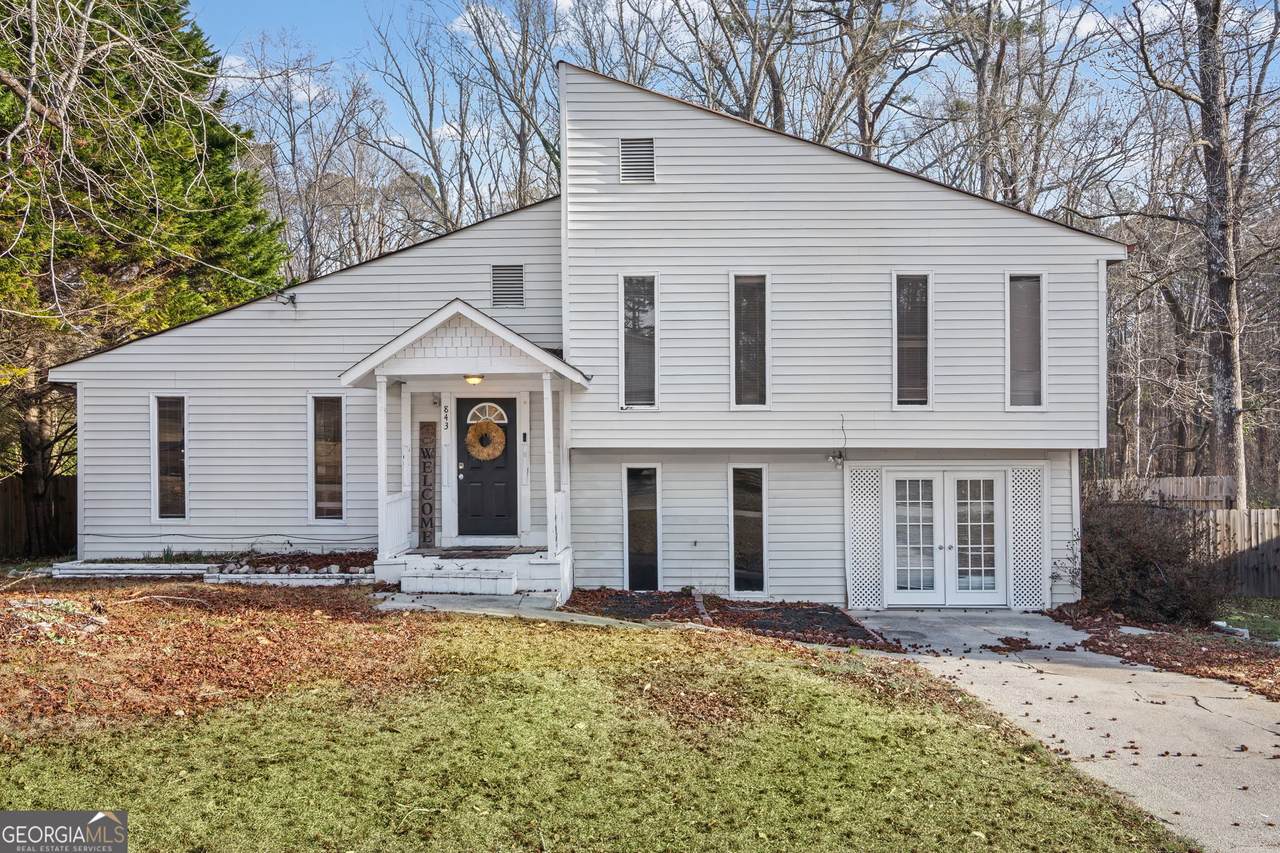 843 Ray Drive - Photo 1