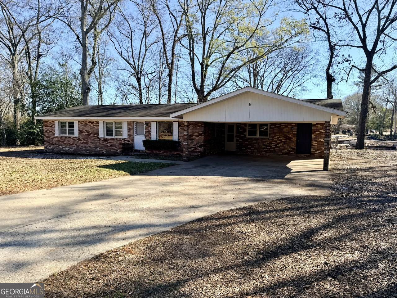 102 Lee Street - Photo 1