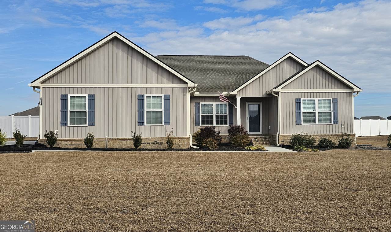 614 Fescue Drive - Photo 1