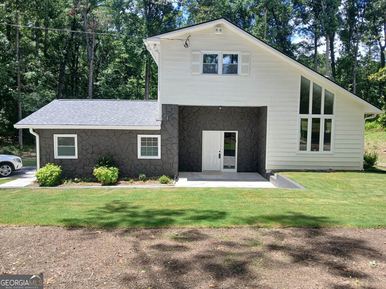 6985 Butner Road - Photo 1