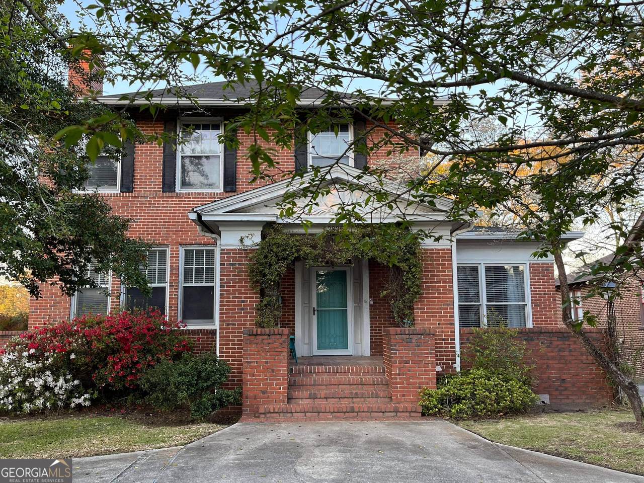 2835 Vineville Avenue - Photo 1