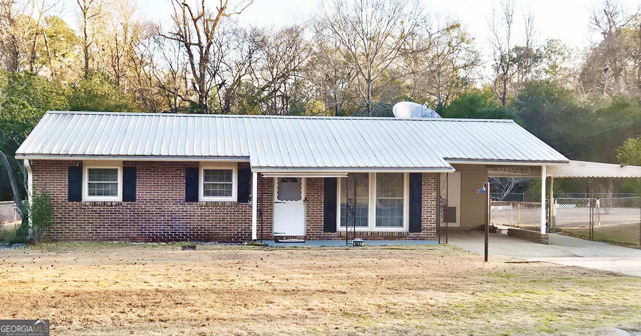 5637 Teresa Street - Photo 1
