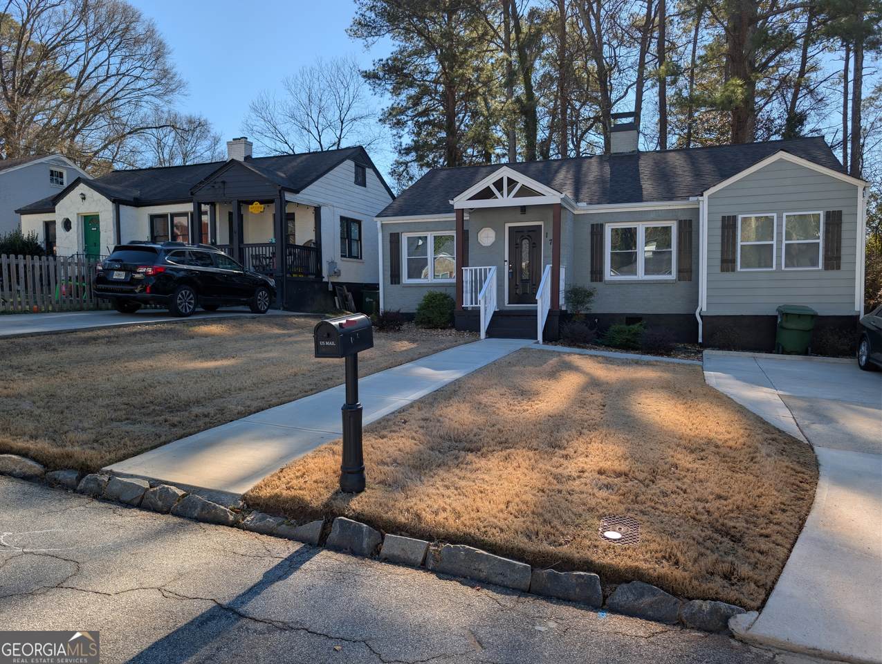 1740 Emerald Avenue - Photo 1