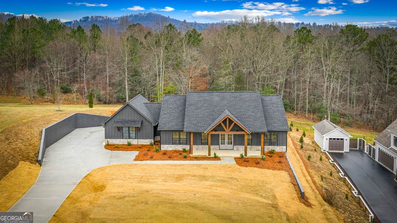 38 Susie Court - Photo 1