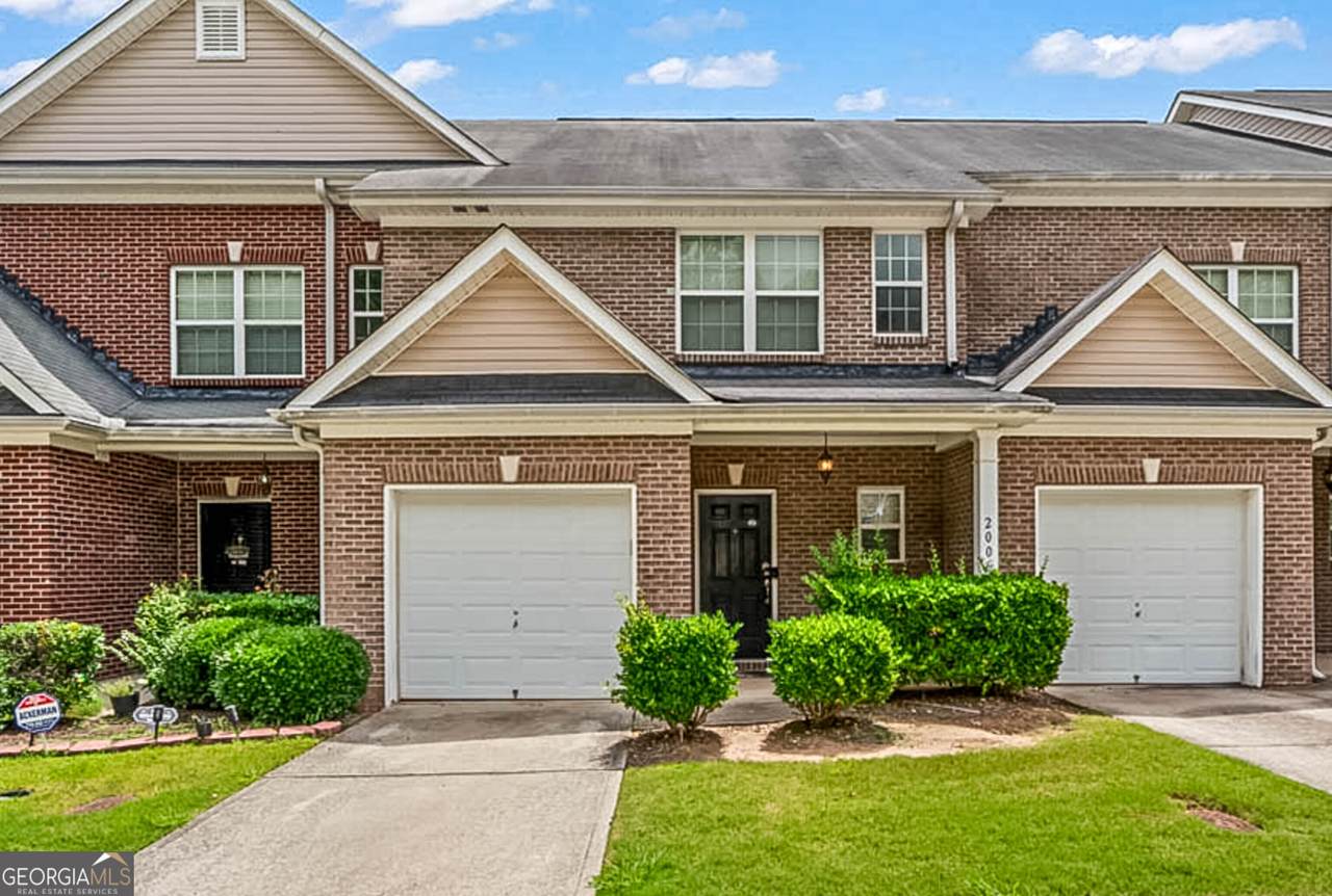 2555 Flat Shoals Road - Photo 1