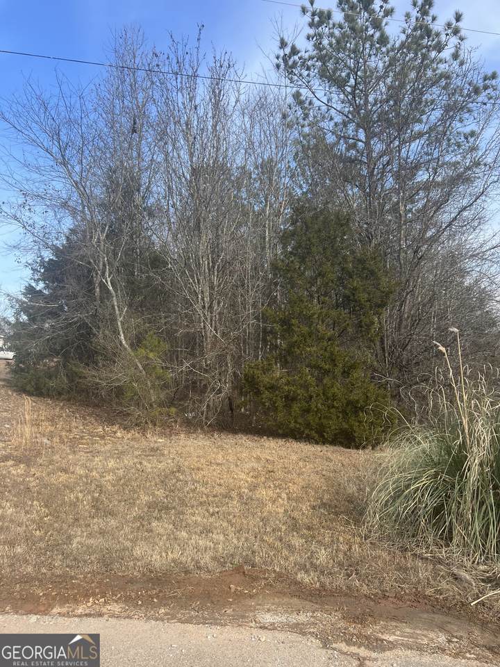 198 Gregory Drive - Photo 1