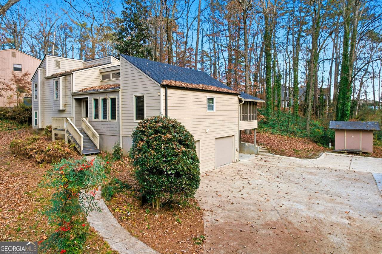 2680 Timberline Road - Photo 1