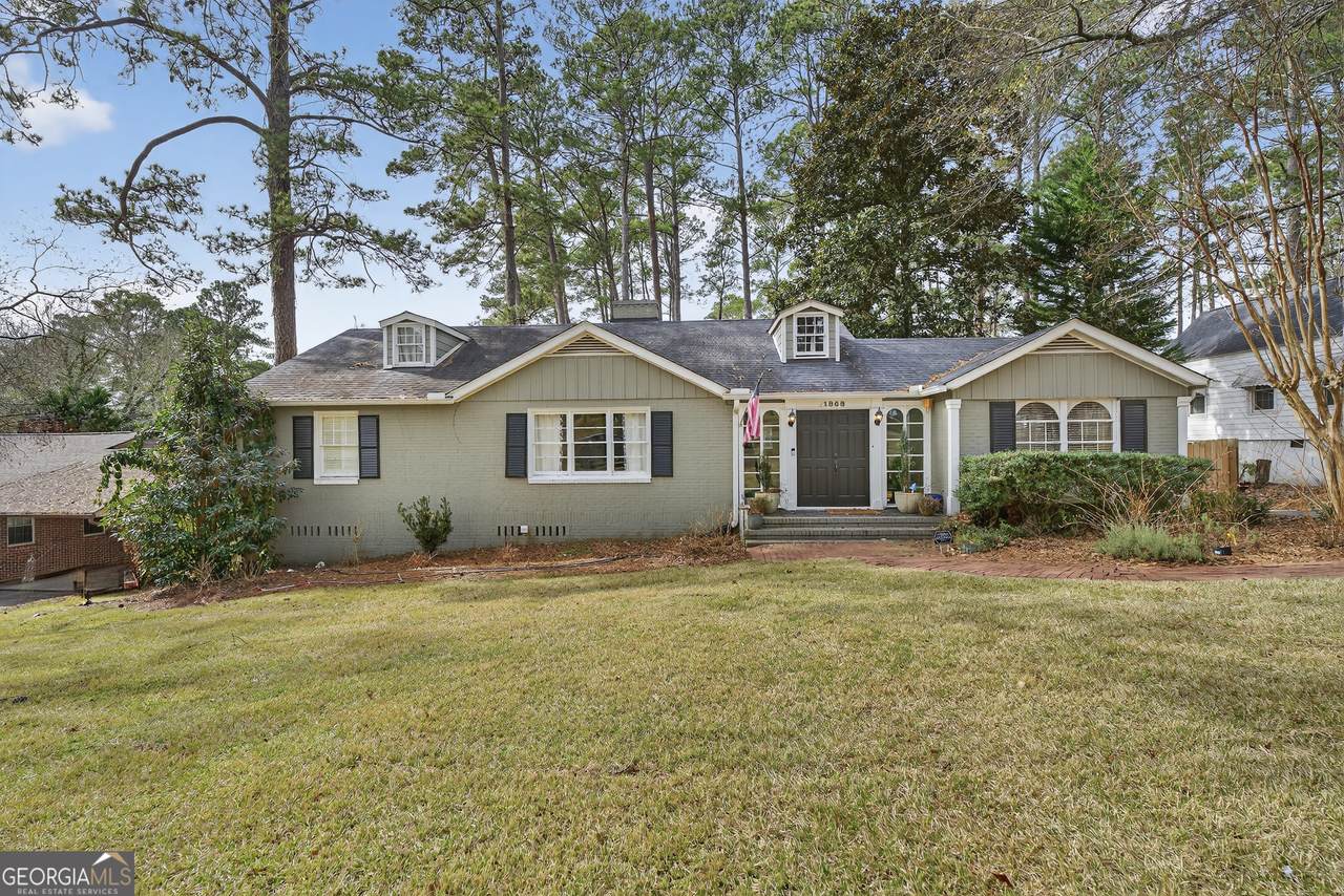 1868 Waverland Drive - Photo 1