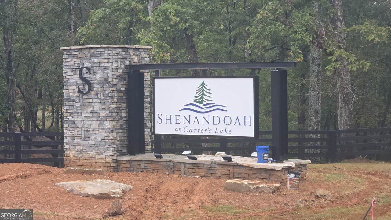 94 Springfield Parkway - Photo 1