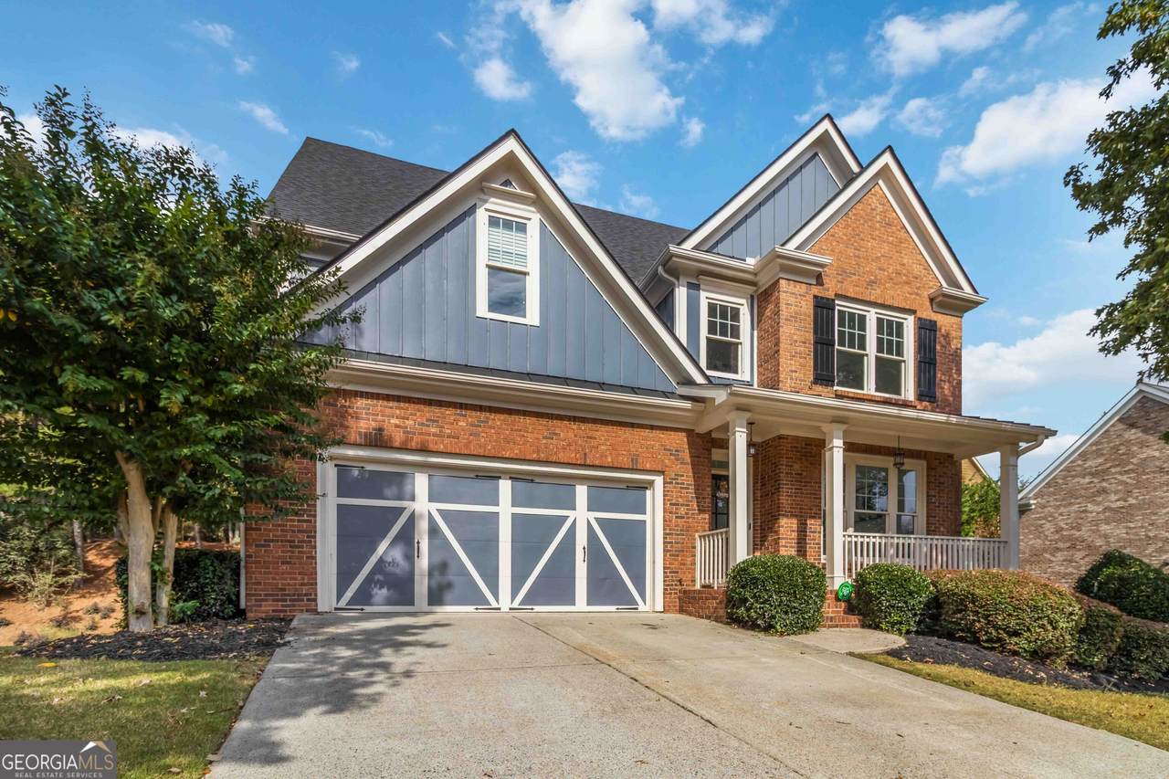 3320 Spencer Street - Photo 1