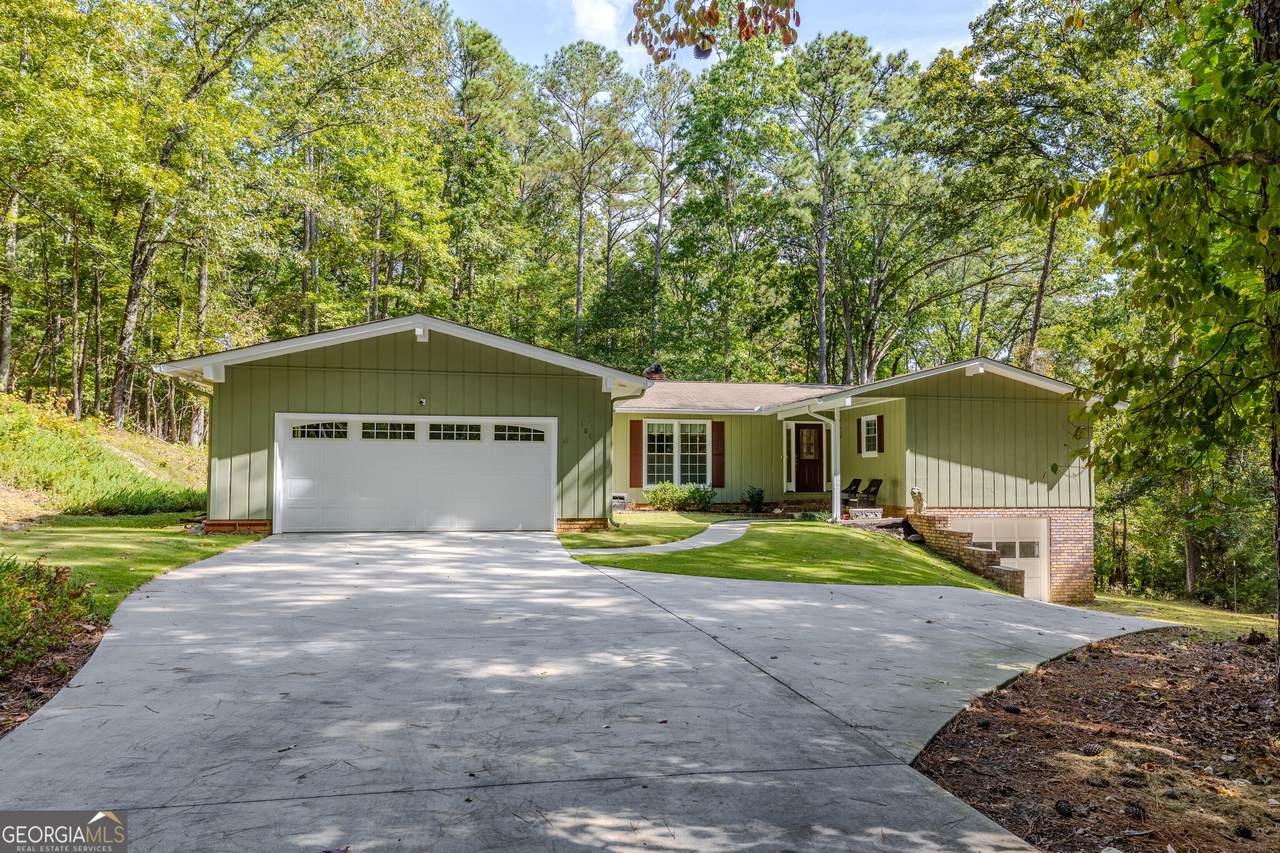 186 Fairview Drive - Photo 1
