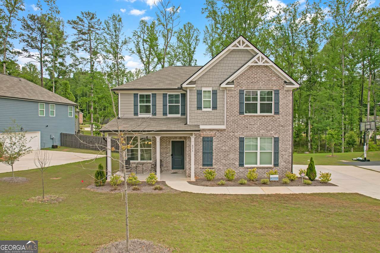 571 Hancock Drive - Photo 1