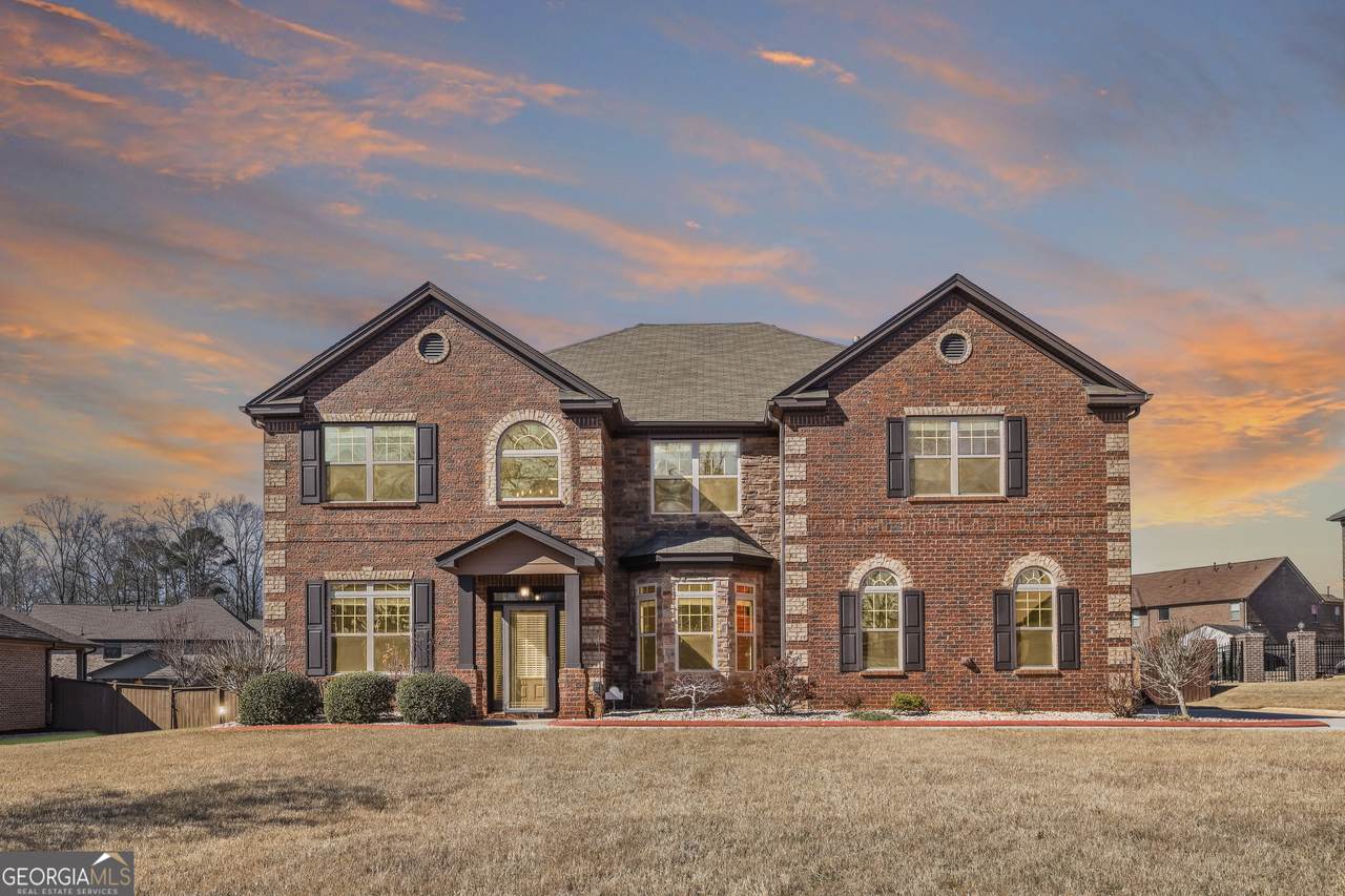 200 Snow Bird Drive - Photo 1