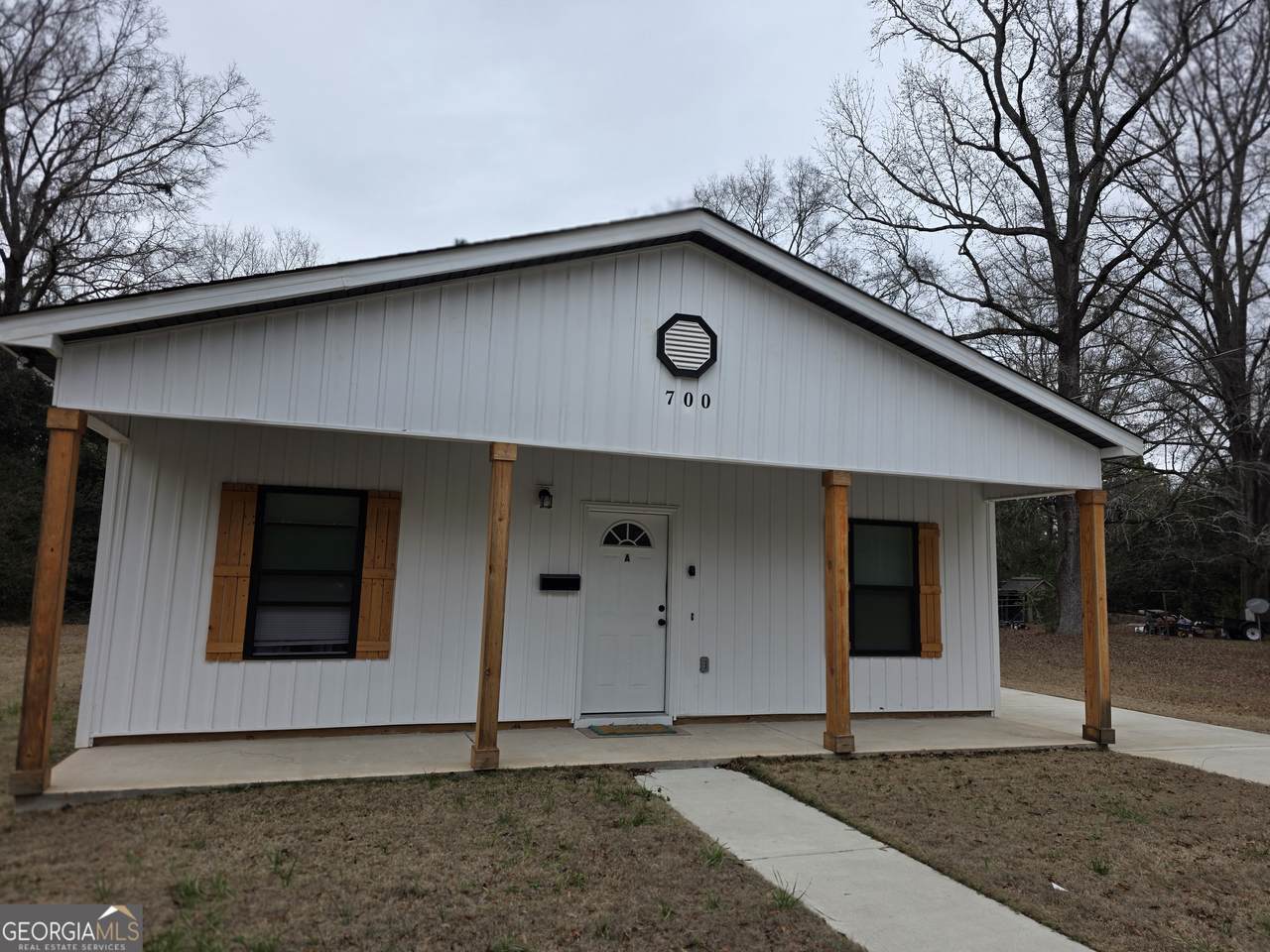700 Carmen Avenue - Photo 1