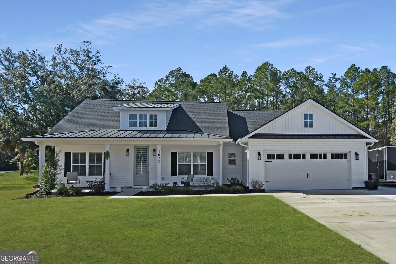 1021 Kyles Loop - Photo 1