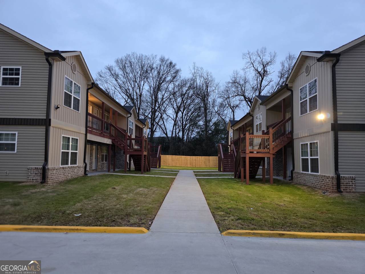 609 B South Camellia Boulevard - Photo 1