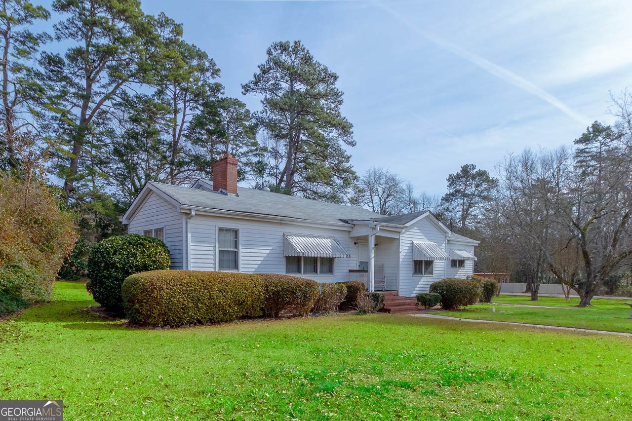 317 Georgia Avenue - Photo 1