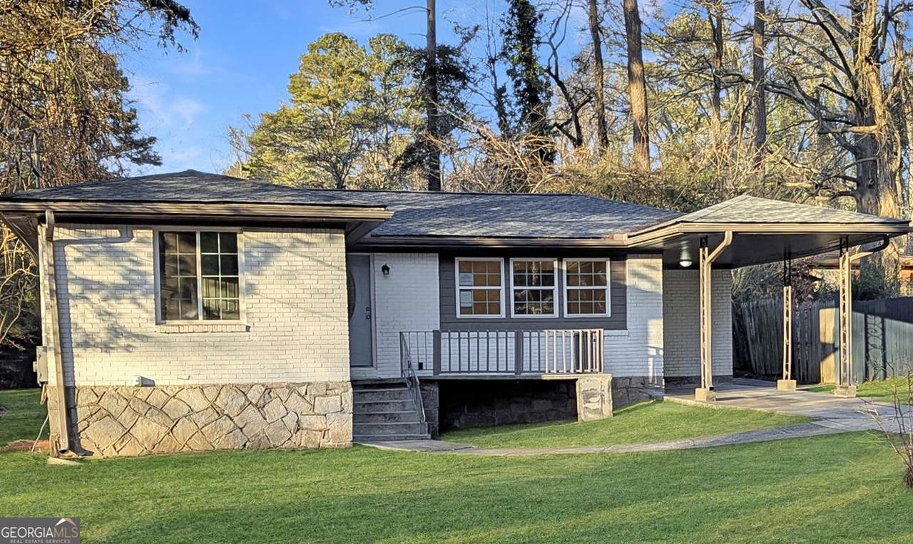 3340 Pinehill Drive - Photo 1