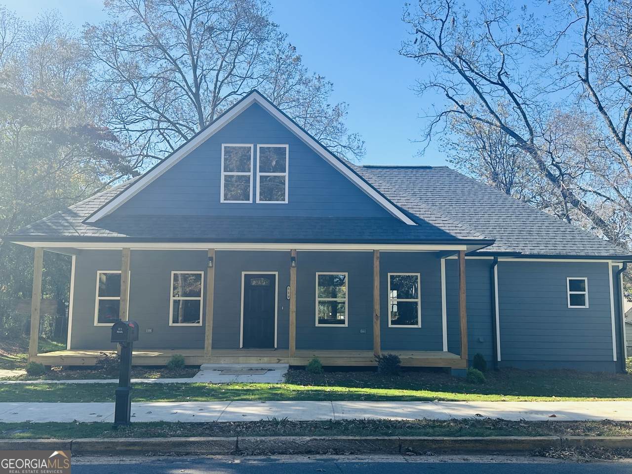 119 F Avenue - Photo 1