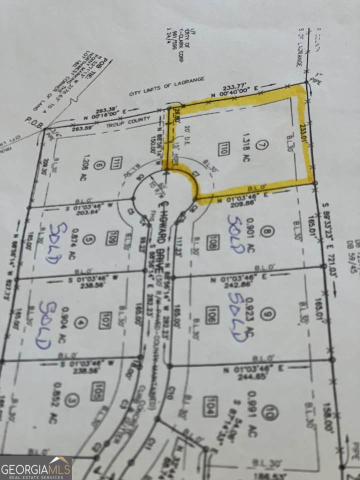 110 Howard Drive - Photo 1