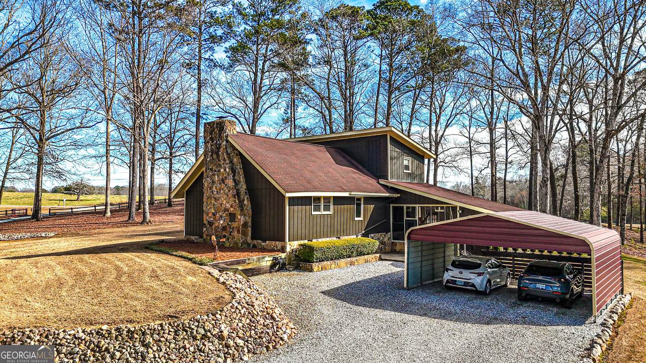 523 Fredonia Church Road - Photo 1