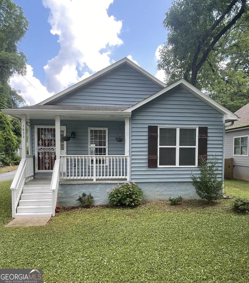 1833 Phillips Avenue - Photo 1