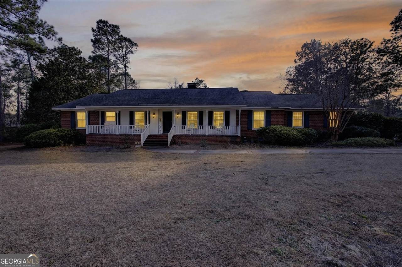 459 Prince Avenue - Photo 1