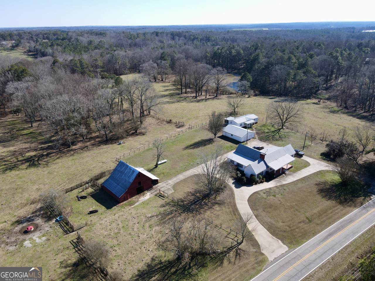 1121 Kansas-Jake Road - Photo 1