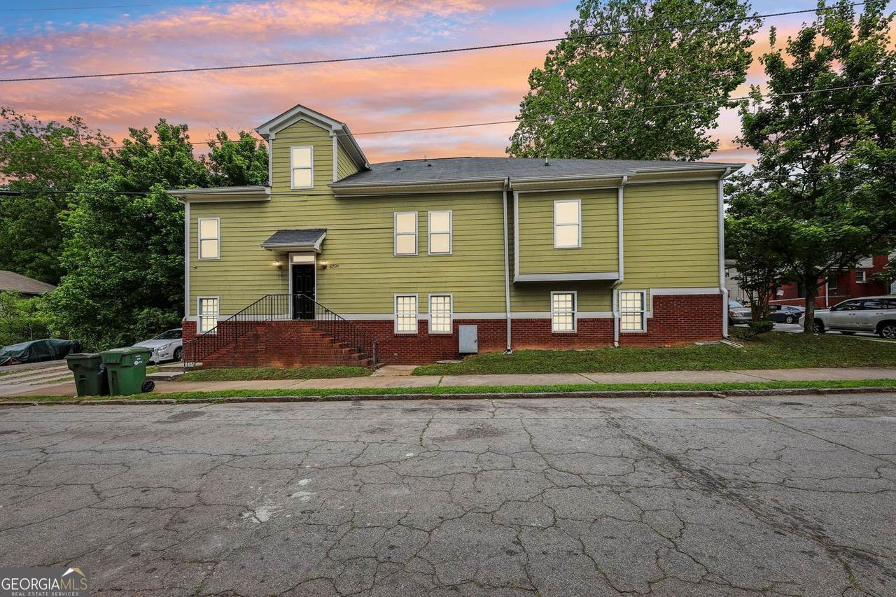 879 Parsons Street - Photo 1