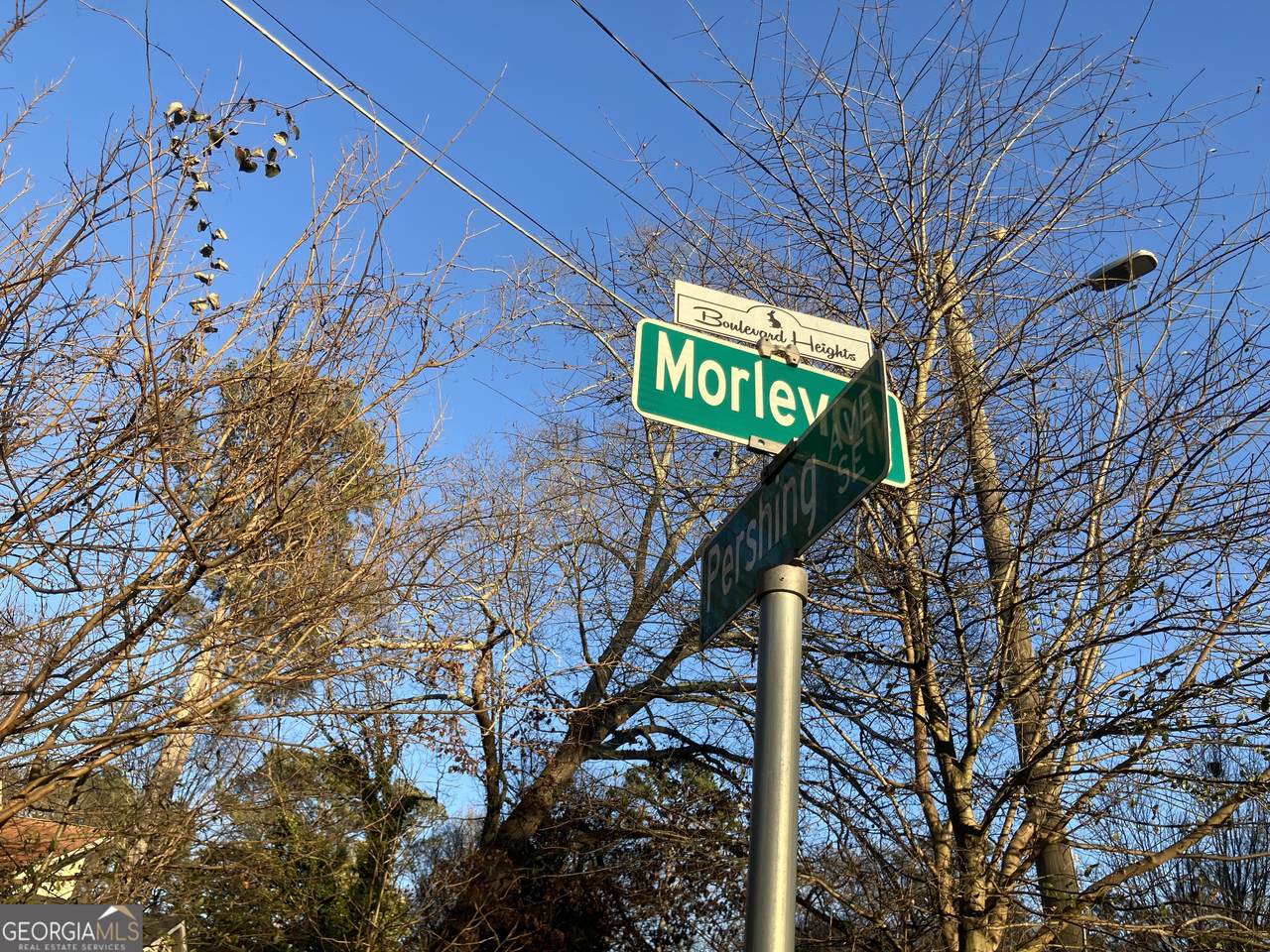 1198 Morley Avenue - Photo 1