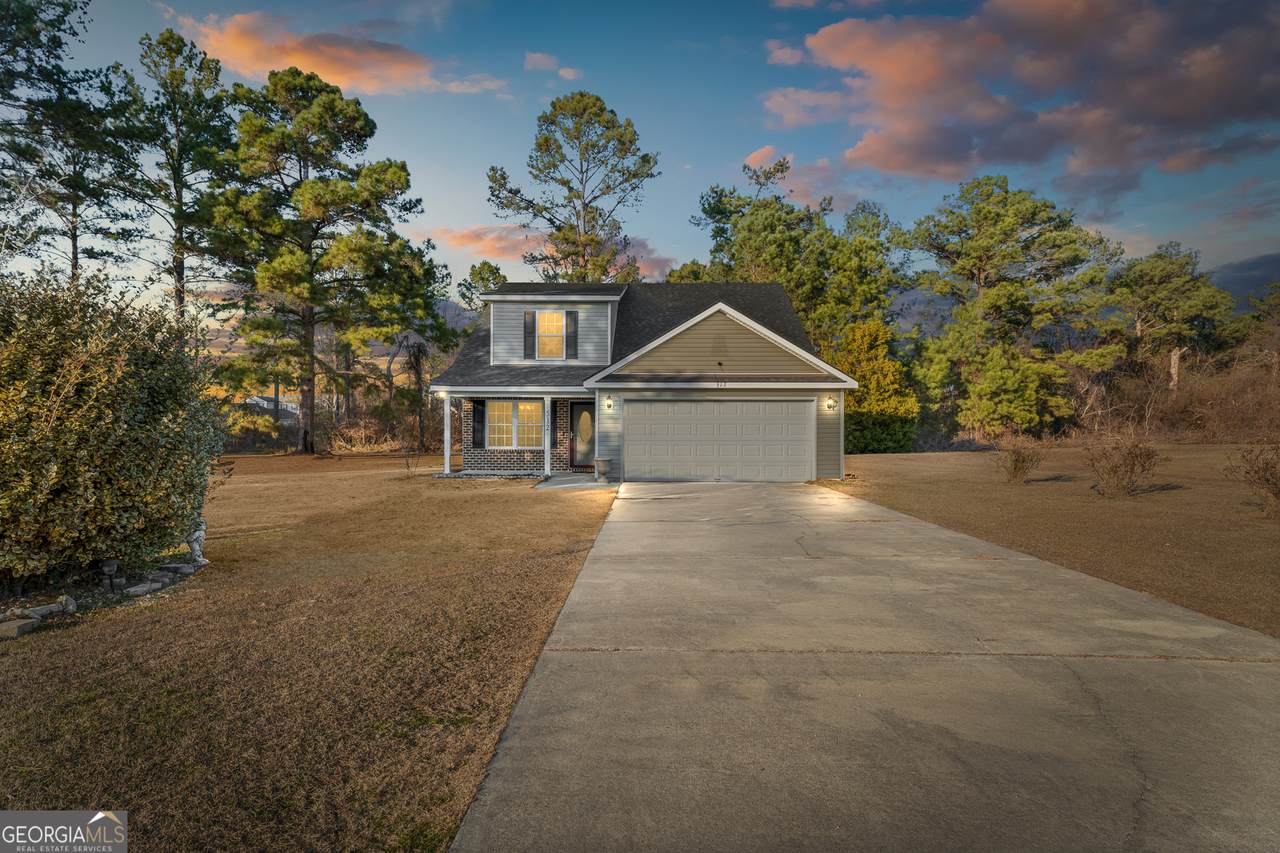 512 Colquitt Lane - Photo 1