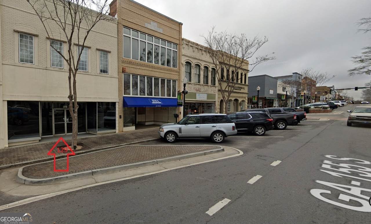 129 Hill Street - Photo 1
