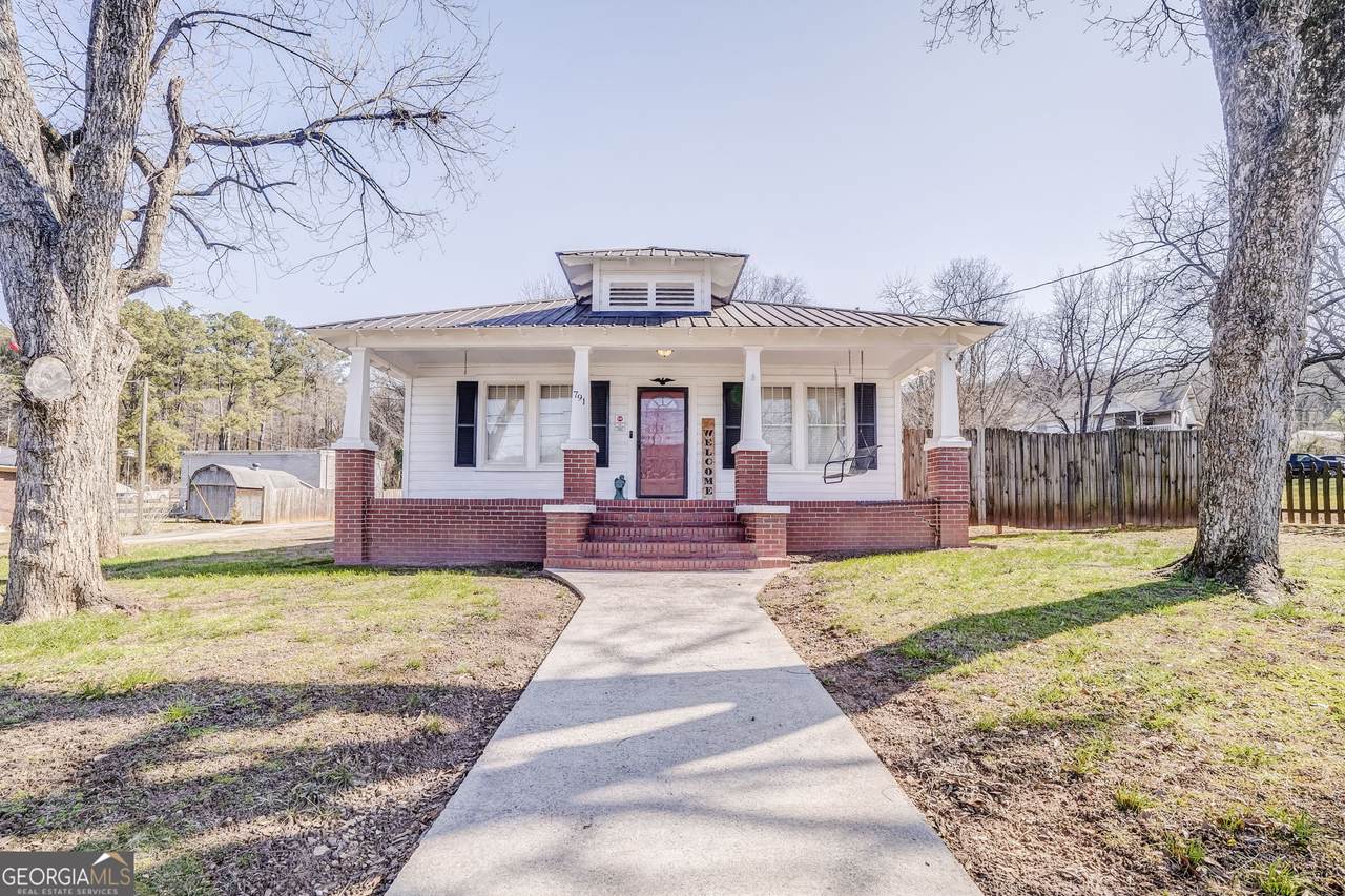 791 Park Avenue - Photo 1