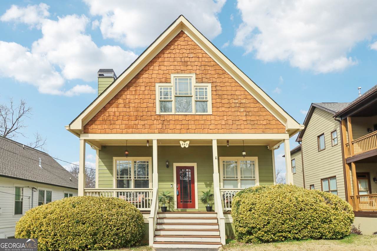 447 Walnut Street - Photo 1
