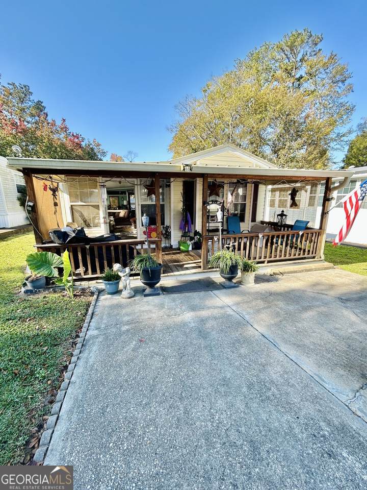197 Whispering Pines Boulevard - Photo 1