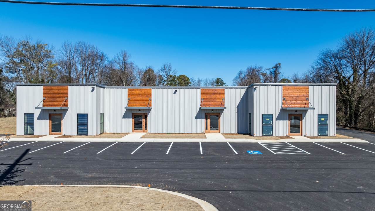 220 John Davenport Drive - Photo 1