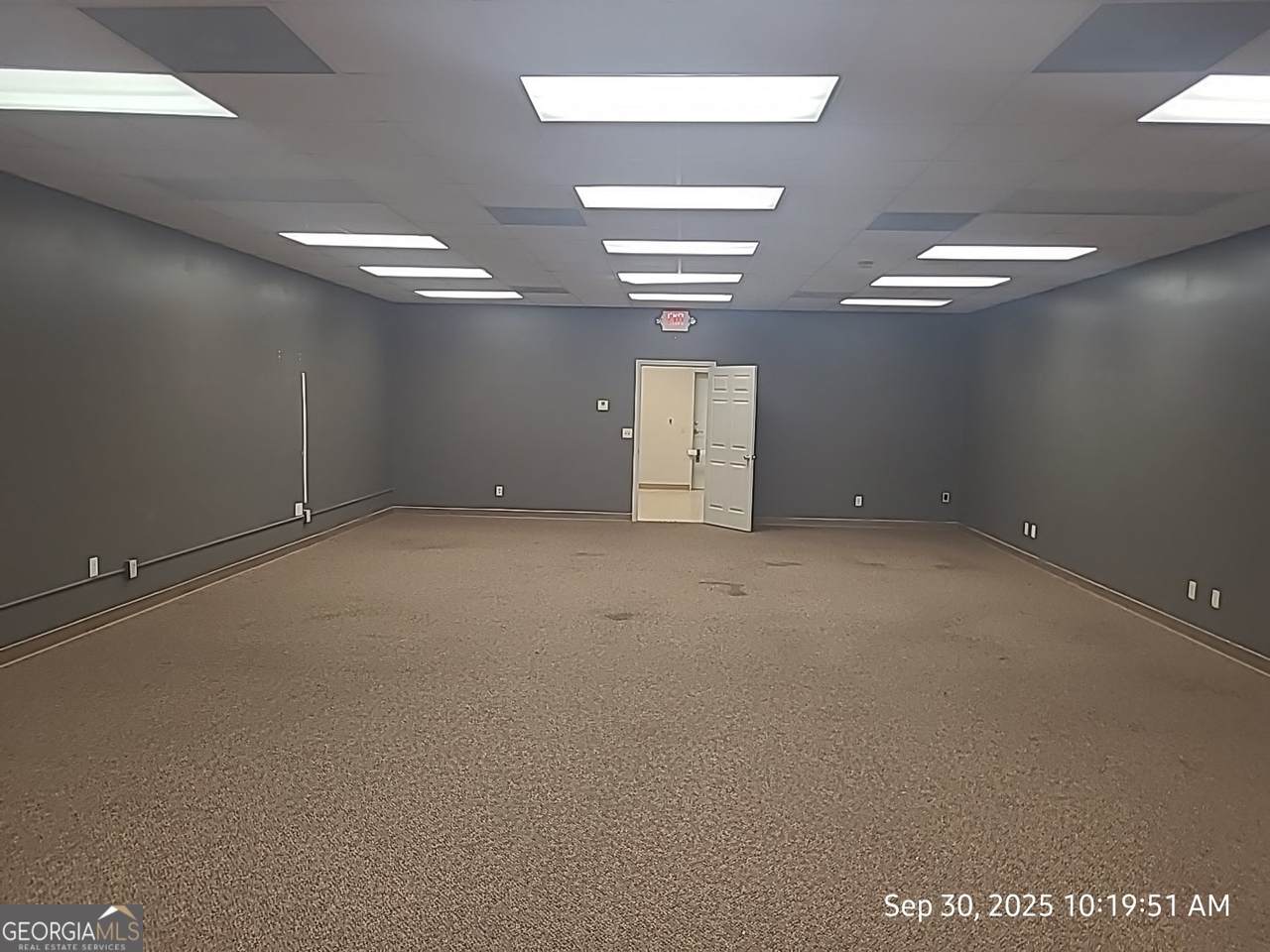 1022 Hillcrest Parkway - Photo 1