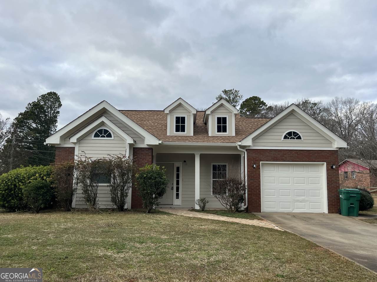 124 Hogan Road - Photo 1